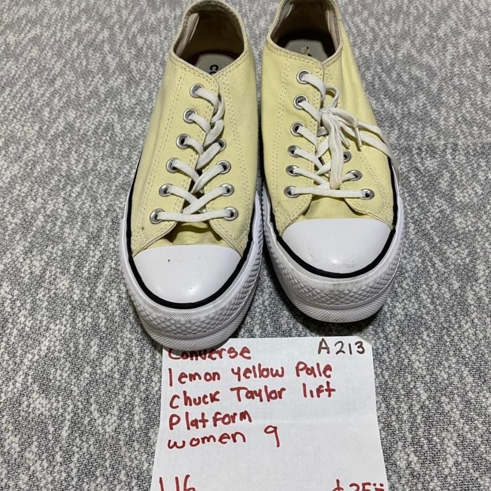 Converse Chuck Taylor Lift Platform pale yellow women 9. SKU-A213 #sneakers